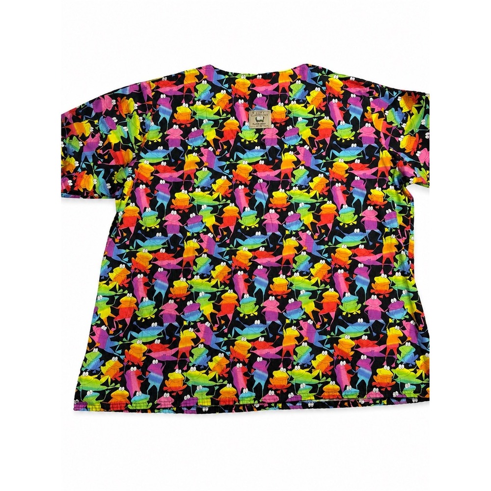 Cottonality Rainbow Frog Scrub Top Womens XL V Neck Nurse Vet Colorful Cute - Picture 3 of 5